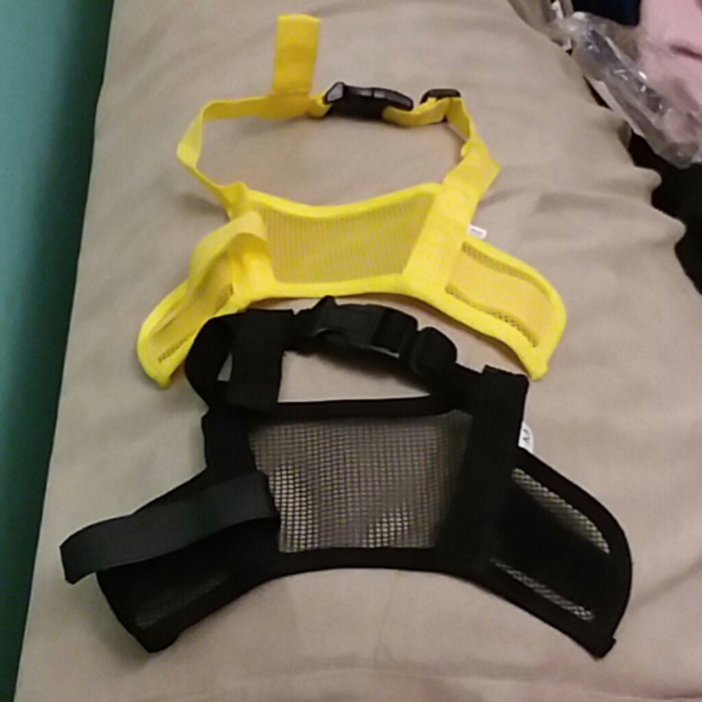 Pet Training Muzzles Pair - Picture 3 of 4